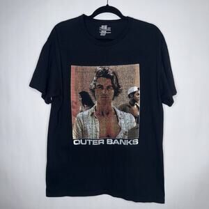 Netflix Outer Banks John B. Portrait T Shirt Black Size Large
